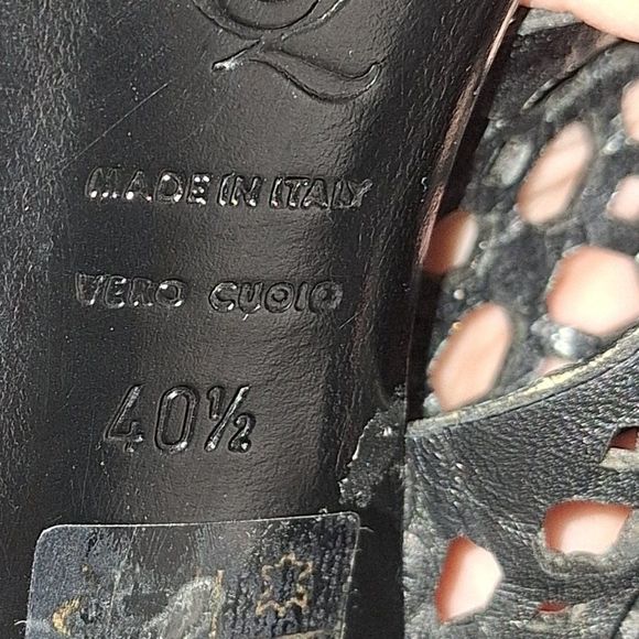 Alexander McQueen Triple-Band Laser-Cut  Leather Sandal  Black‎ size 40.5 - Picture 7 of 11